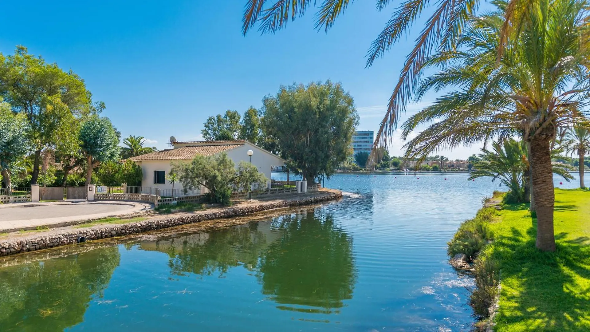 Casa El Lago Alcudia By Mallorca Villa Selection